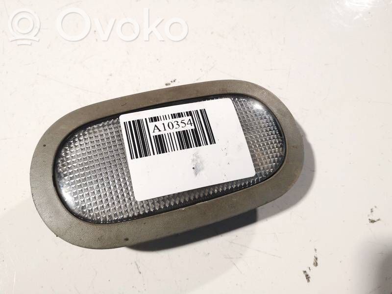 Opel Vivaro Etuistuimen valo