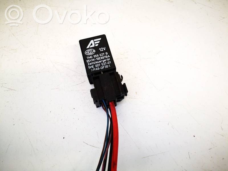 Sonstige Relais   7M0959627B,5HE00753701,7M0959627B,95VW10E887BA