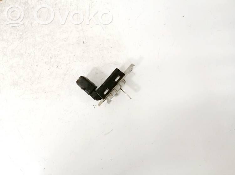 Sensor