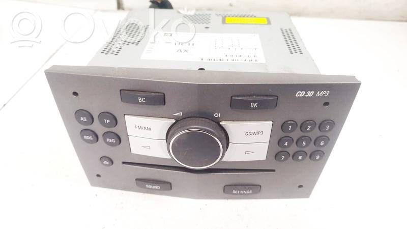 Opel Zafira B Radio / CD-Player / DVD-Player / Navigation 