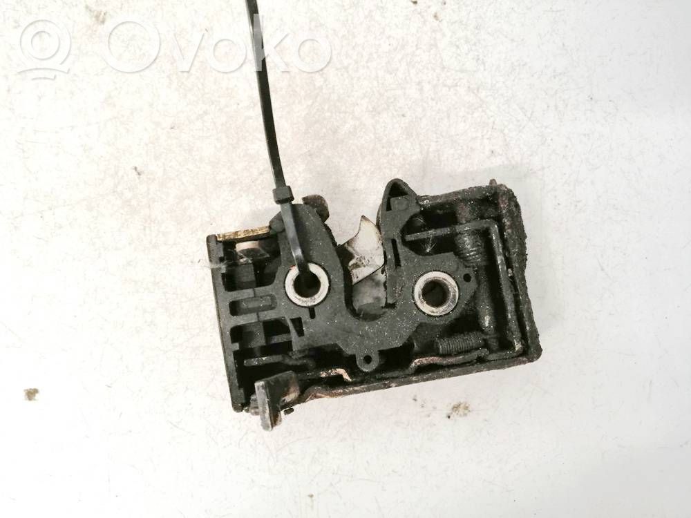 Volkswagen Jetta II Încuietoare ușă spate 