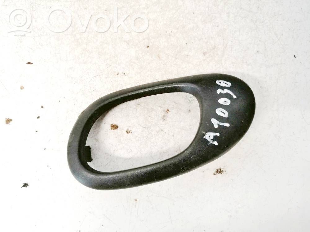 Peugeot 206 Otros repuestos del interior 