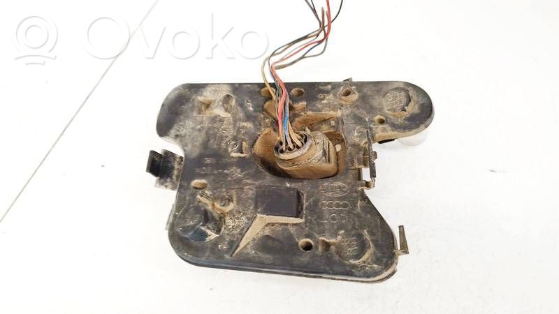 Audi A4 S4 B6 8E 8H Suport becuri lampă spate 