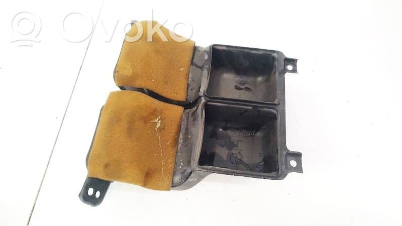Toyota Auris 150 Parte del condotto di aspirazione dell'aria