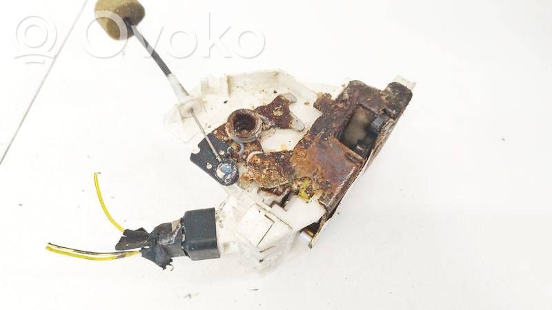 Ford Mondeo Mk III Serratura portiera posteriore 