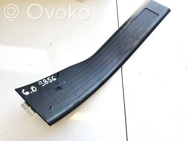 Mercedes-Benz ML W164 Copertura del rivestimento del sottoporta posteriore