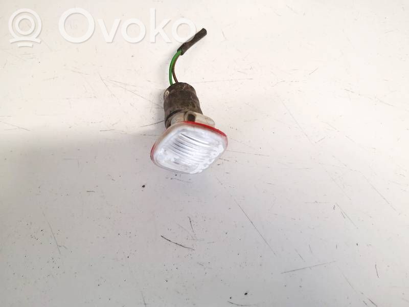 Audi A4 S4 B5 8D Seitenblinker 