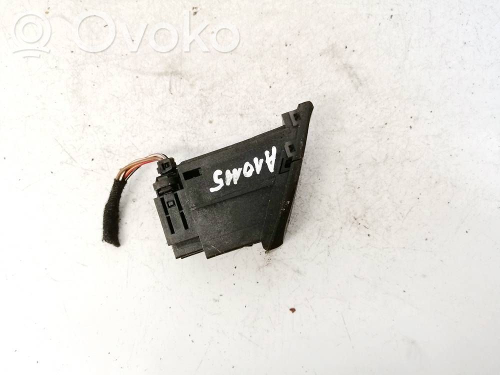 Audi A4 S4 B8 8K Comutator lumini pericol 