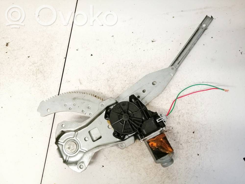 Regulador con motor de la ventanilla de la puerta corredera