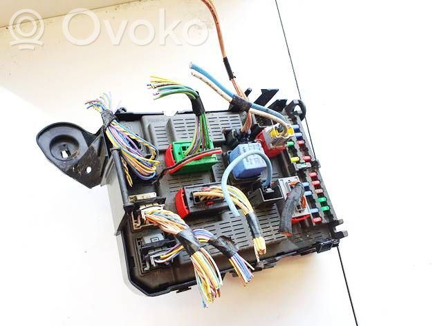 Citroen C8 Skrzynka bezpieczników / Komplet 