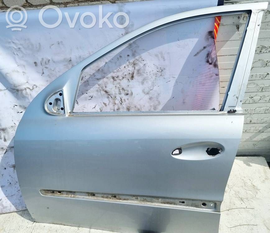Mercedes-Benz ML W164 Etuovi 