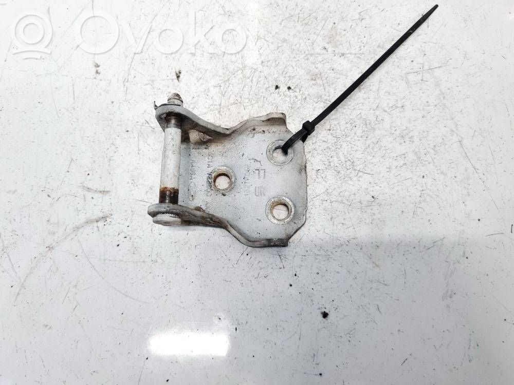 Ford Transit Front door upper hinge 