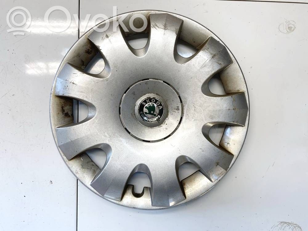 Skoda Octavia Mk1 (1U) Ornament central jantă R15 