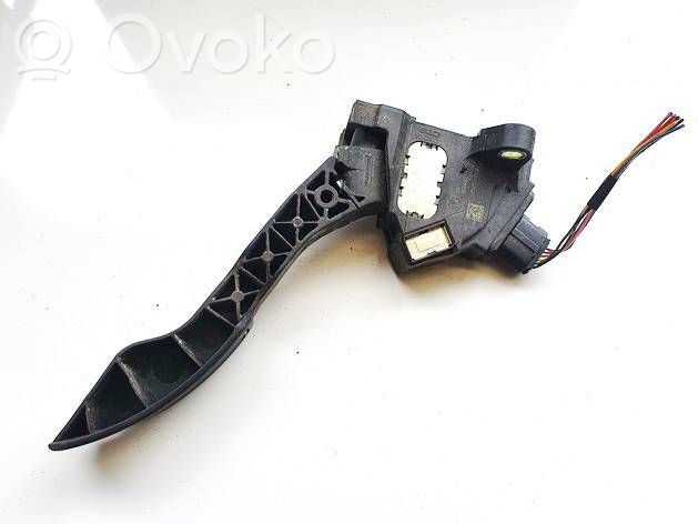 Toyota Avensis T270 Pedale dell’acceleratore