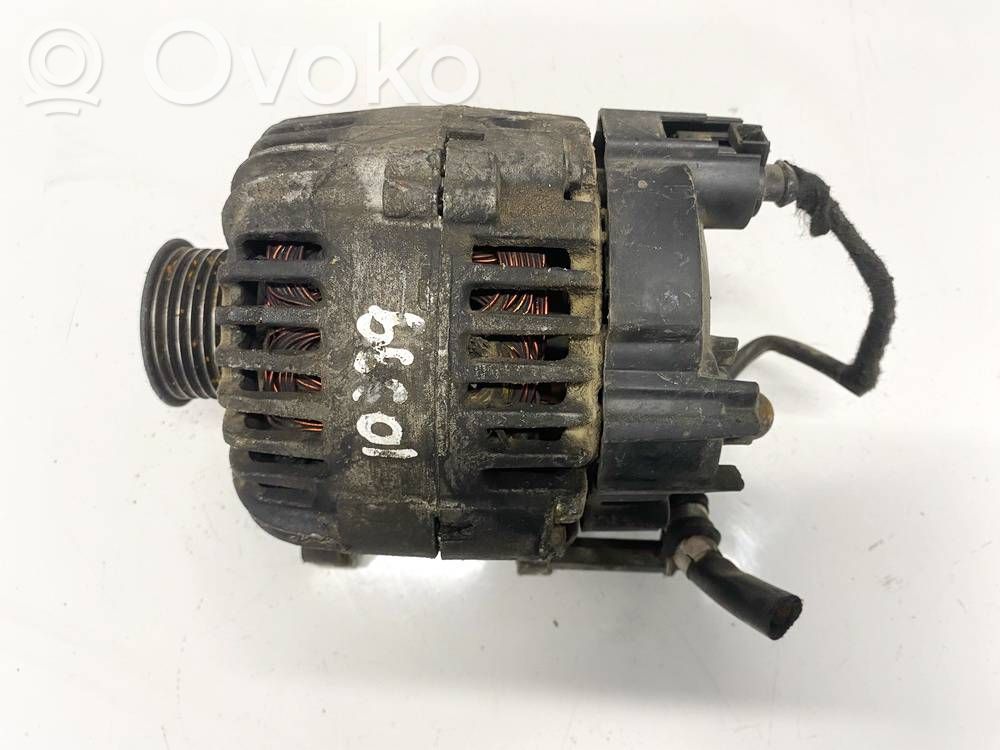 Volkswagen Polo IV 9N3 Generatore/alternatore