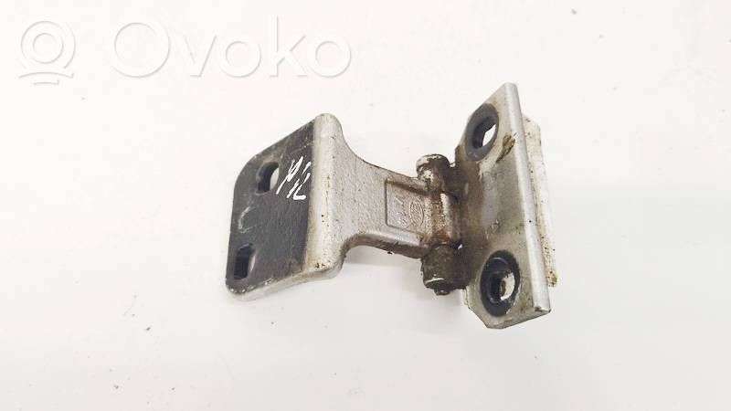 Etuoven yläsarana