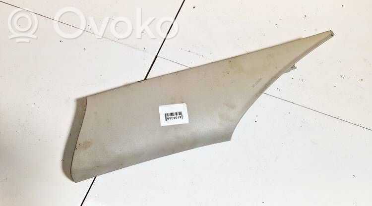 Volvo S40 Kita salono detalė 