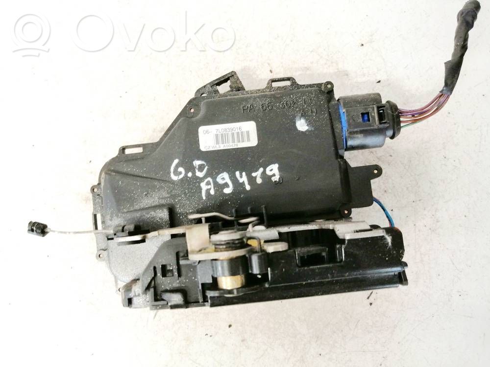 Skoda Octavia Mk2 (1Z) Serratura portiera posteriore 
