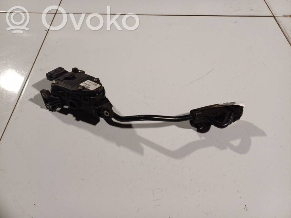 Nissan Almera Tino Pedale dell’acceleratore
