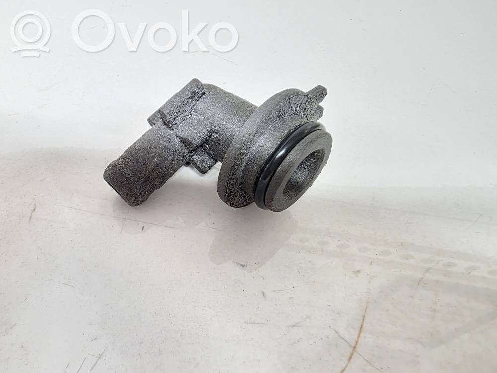 Peugeot 307 Engine coolant pipe/hose 