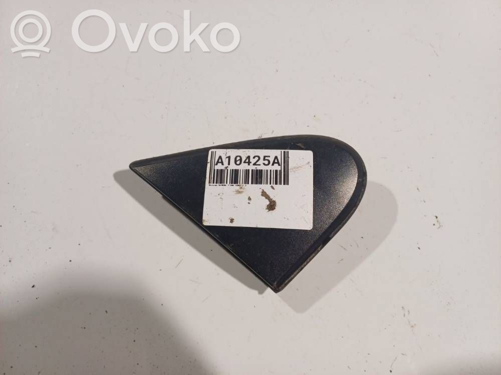 Nissan Almera Tino Inne części karoserii