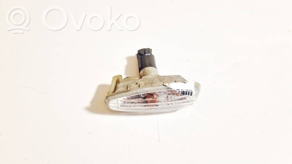 Hyundai i30 Indicatore di direzione del parafango anteriore 