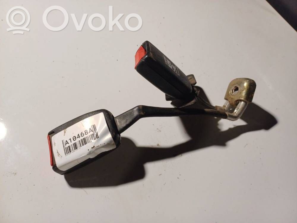 Volkswagen PASSAT B5 Bridă fixare centură de siguranță spate 