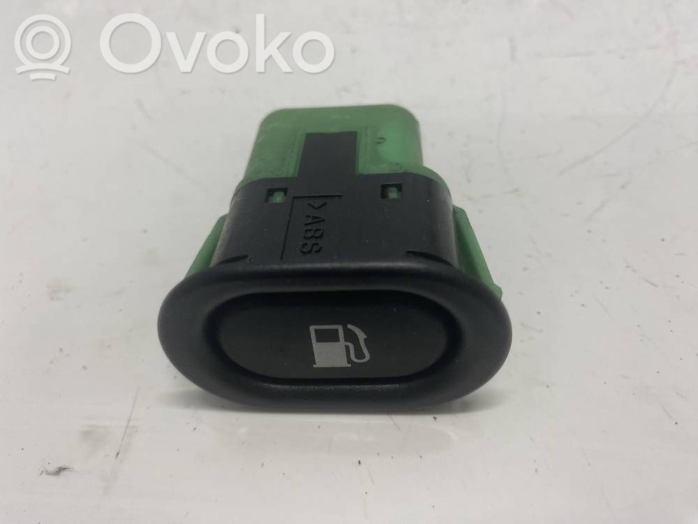 Saab 9-5 Interruttore apertura sportello carburante 