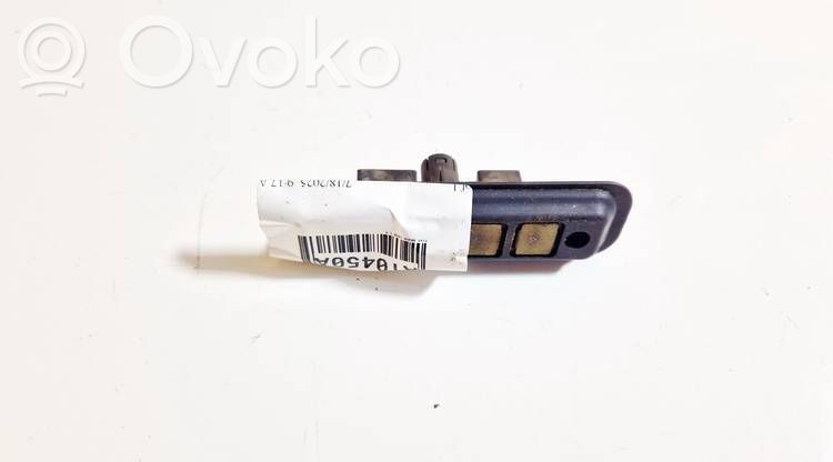 Fiat Bravo - Brava Sensor de la puerta delantera 