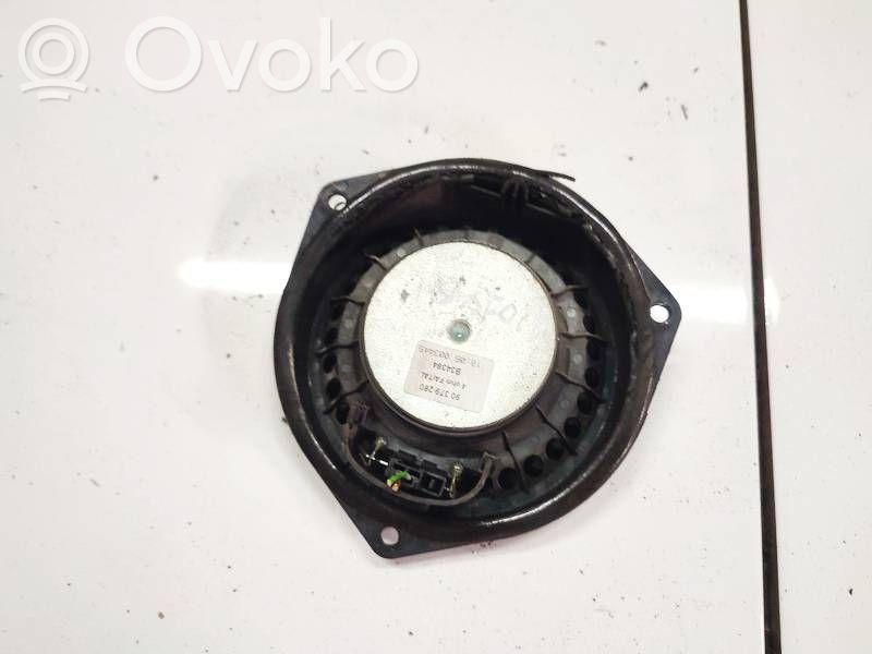 Opel Astra H Altoparlante portiera anteriore 