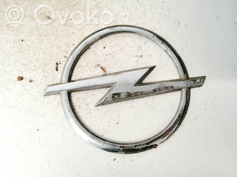 Opel Zafira B Emblemat / Znaczek 