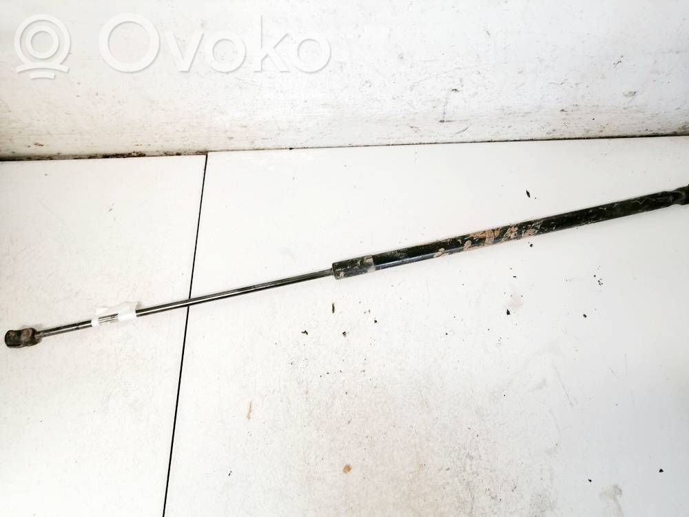 Audi Q3 8U Amortyzator klapy tylnej bagażnika 