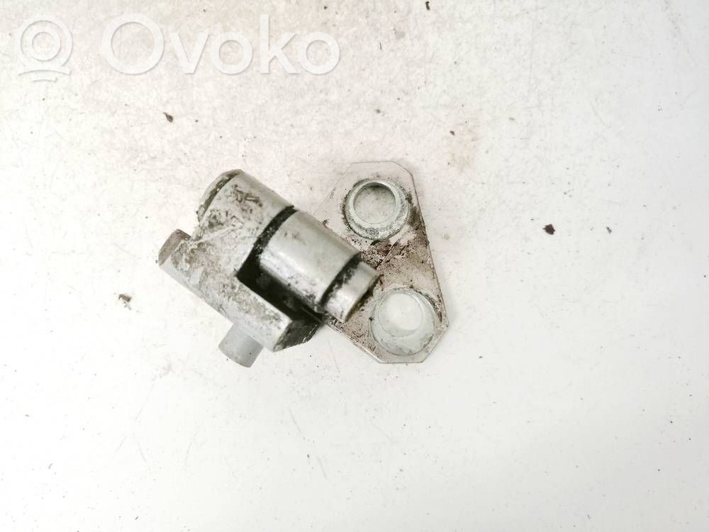 Volkswagen Golf V Balama inferioară ușă spate 