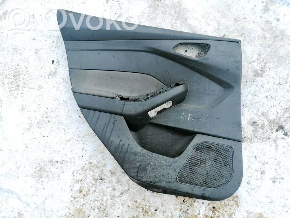Ford Focus Boczki / Poszycie drzwi tylnych 