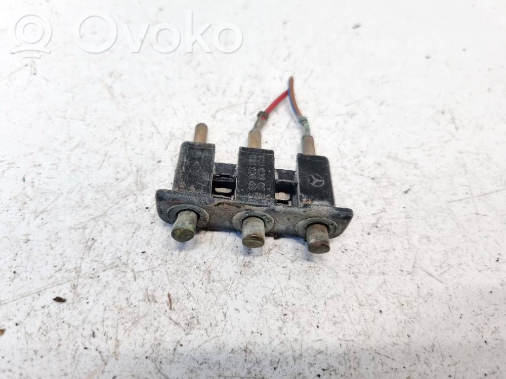 Sensor de la puerta delantera   6318200754,6318200754