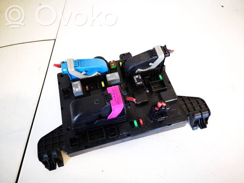 Opel Astra J Module confort 