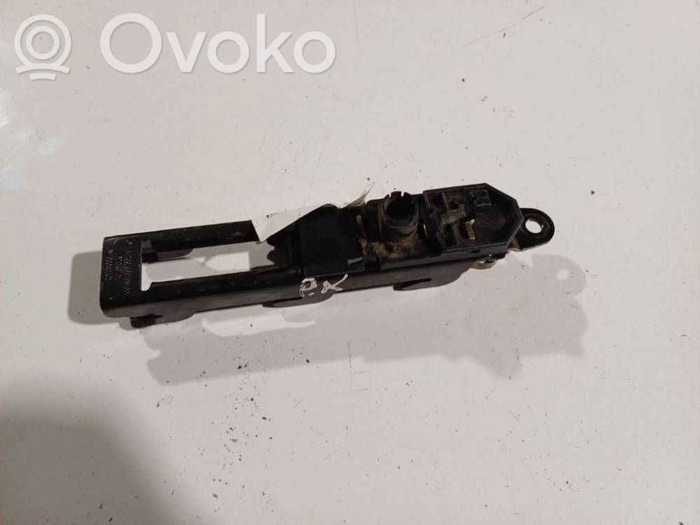 Mercedes-Benz C W203 Rail de réglage hauteur de ceinture de sécurité 