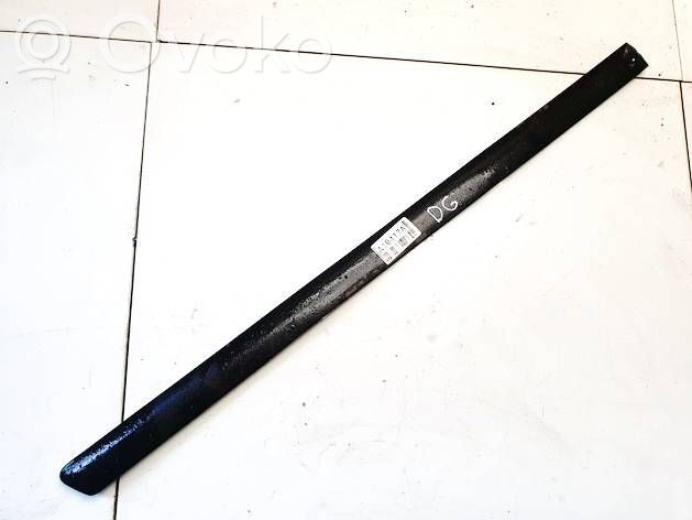 Volkswagen PASSAT B5 Mască ușă spate (turnată) 