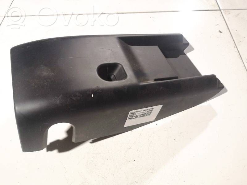 Volkswagen PASSAT B6 Garniture de colonne de volant 