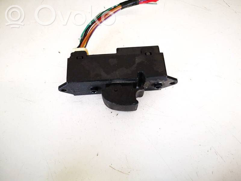 Comutator comandă geamuri electrice   8608A184,8608A184
