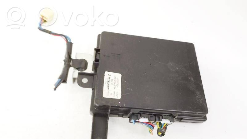 Peugeot 4007 Módulo de confort/conveniencia 