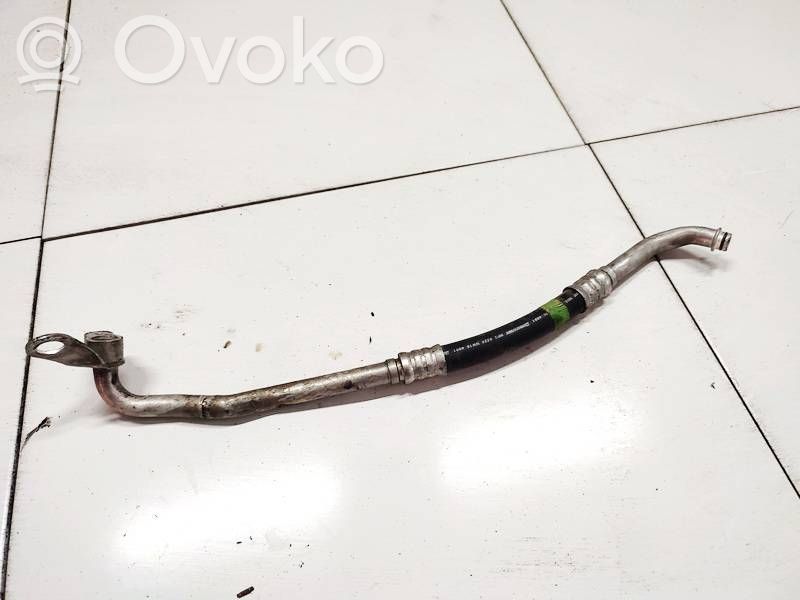 Mercedes-Benz C W203 Conductă/furtun lichid de răcire motor 