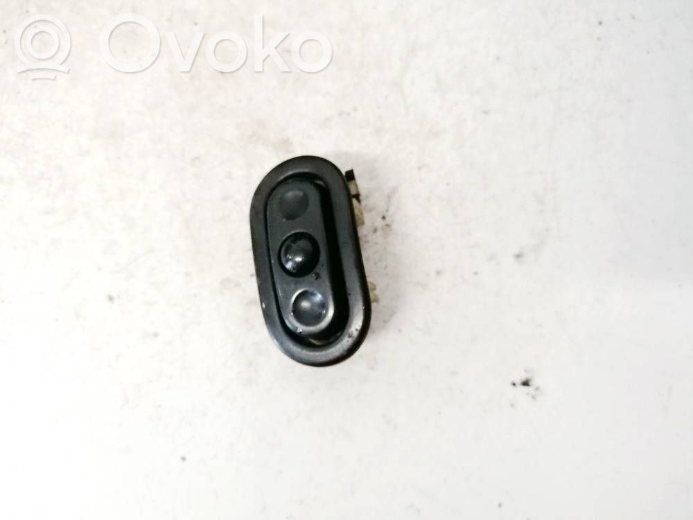 Dodge Journey Przełącznik / Przycisk kierownicy 