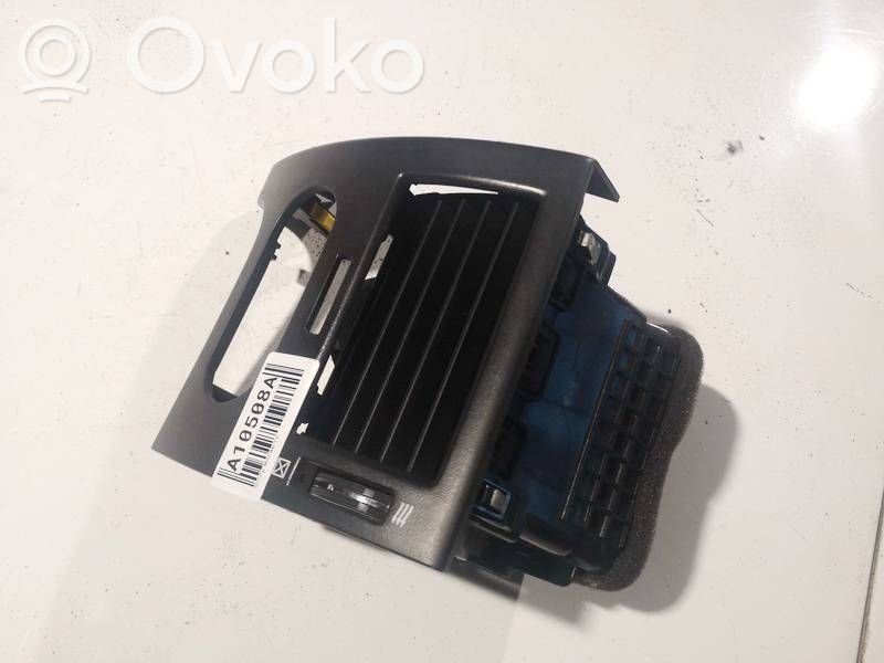 Chevrolet Epica Dysze / Kratki środkowego nawiewu deski rozdzielczej 