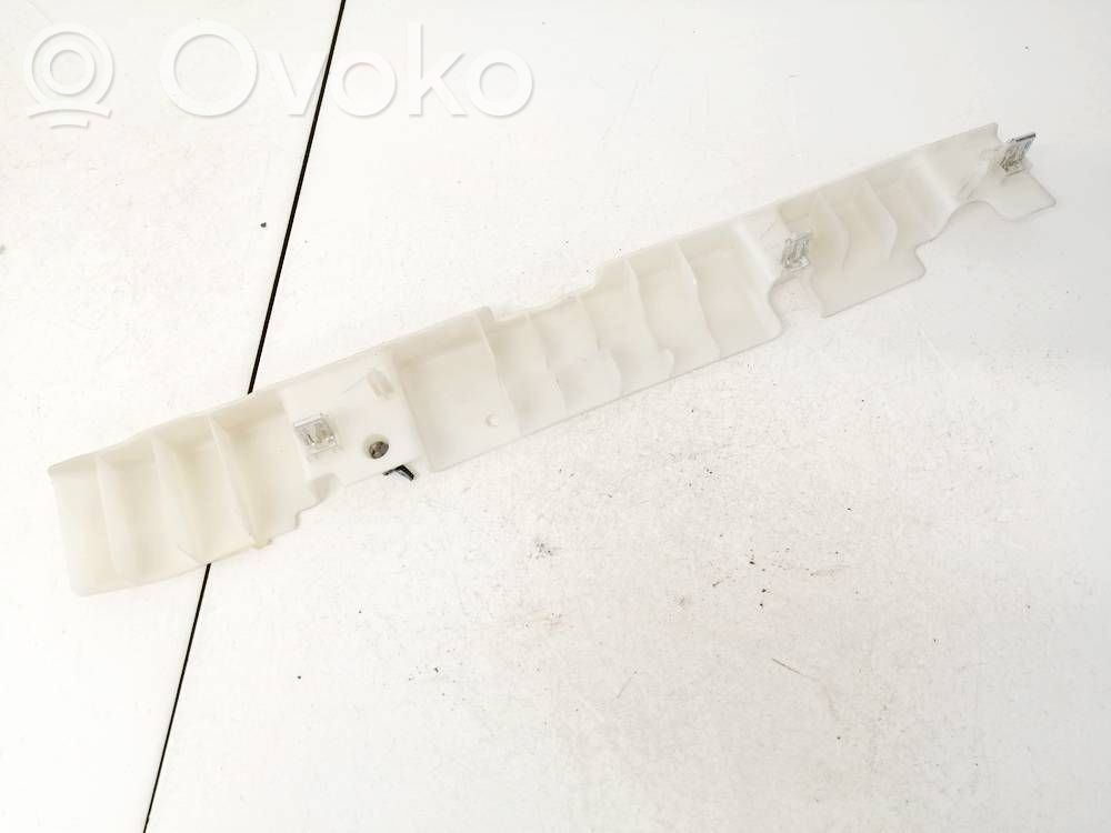 Muu ulkopuolen osa   04680643AA,04680643AA