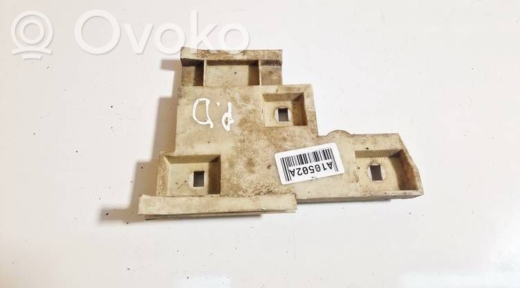 Volvo S70  V70  V70 XC Staffa di rinforzo montaggio del paraurti anteriore 