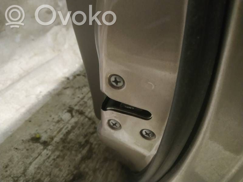 Front door lock