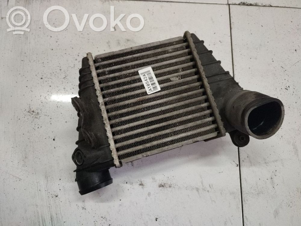 Volkswagen Golf IV Radiatore intercooler 