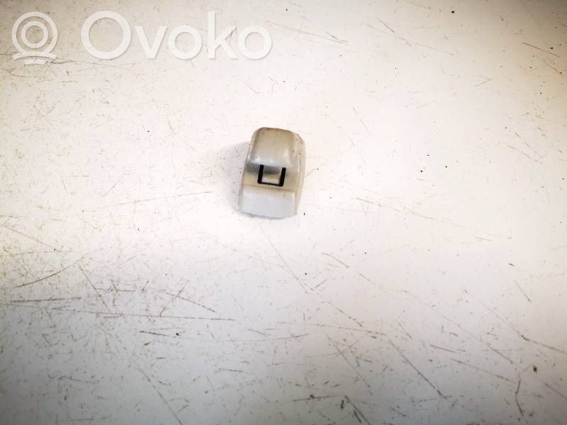 Sun visor clip/hook/bracket