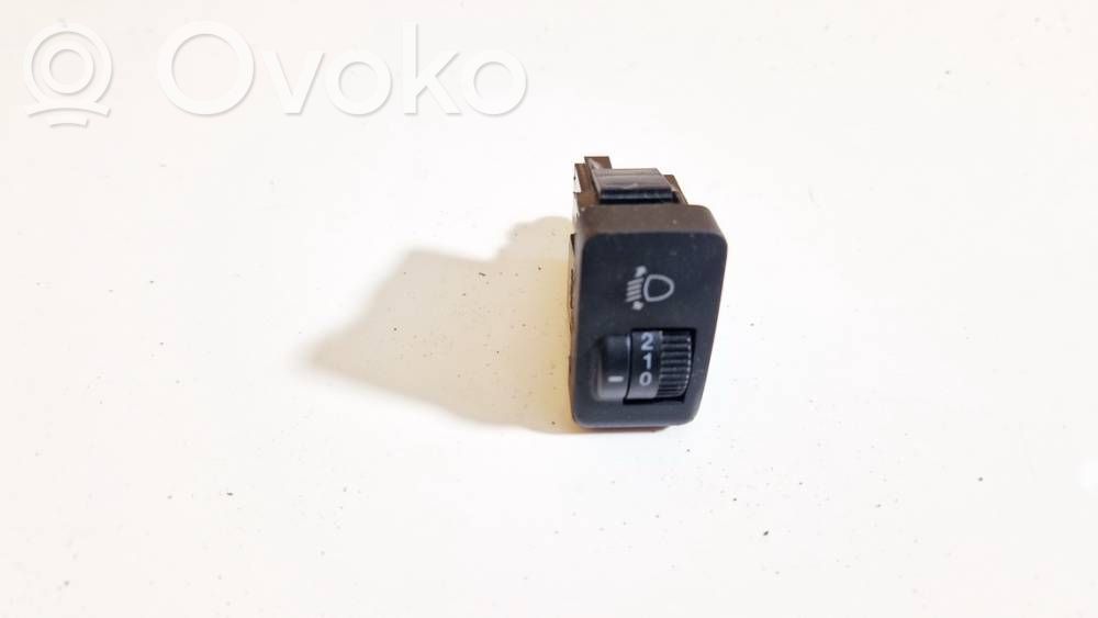 Bouton commande réglage hauteur de phares   M23516,M23516